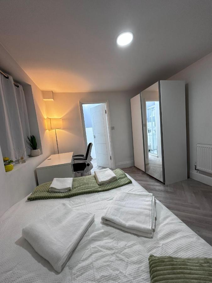 Charming 4 Bedrooms House With Garden In Heart Of London Camden Экстерьер фото